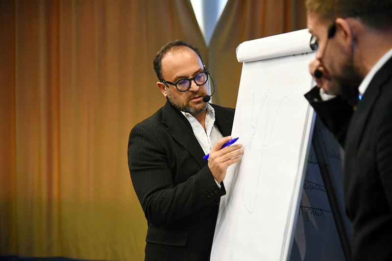 26 октября 2019, Екатеринбург: финальный аккорд Road Show Ховарда Глюкмана