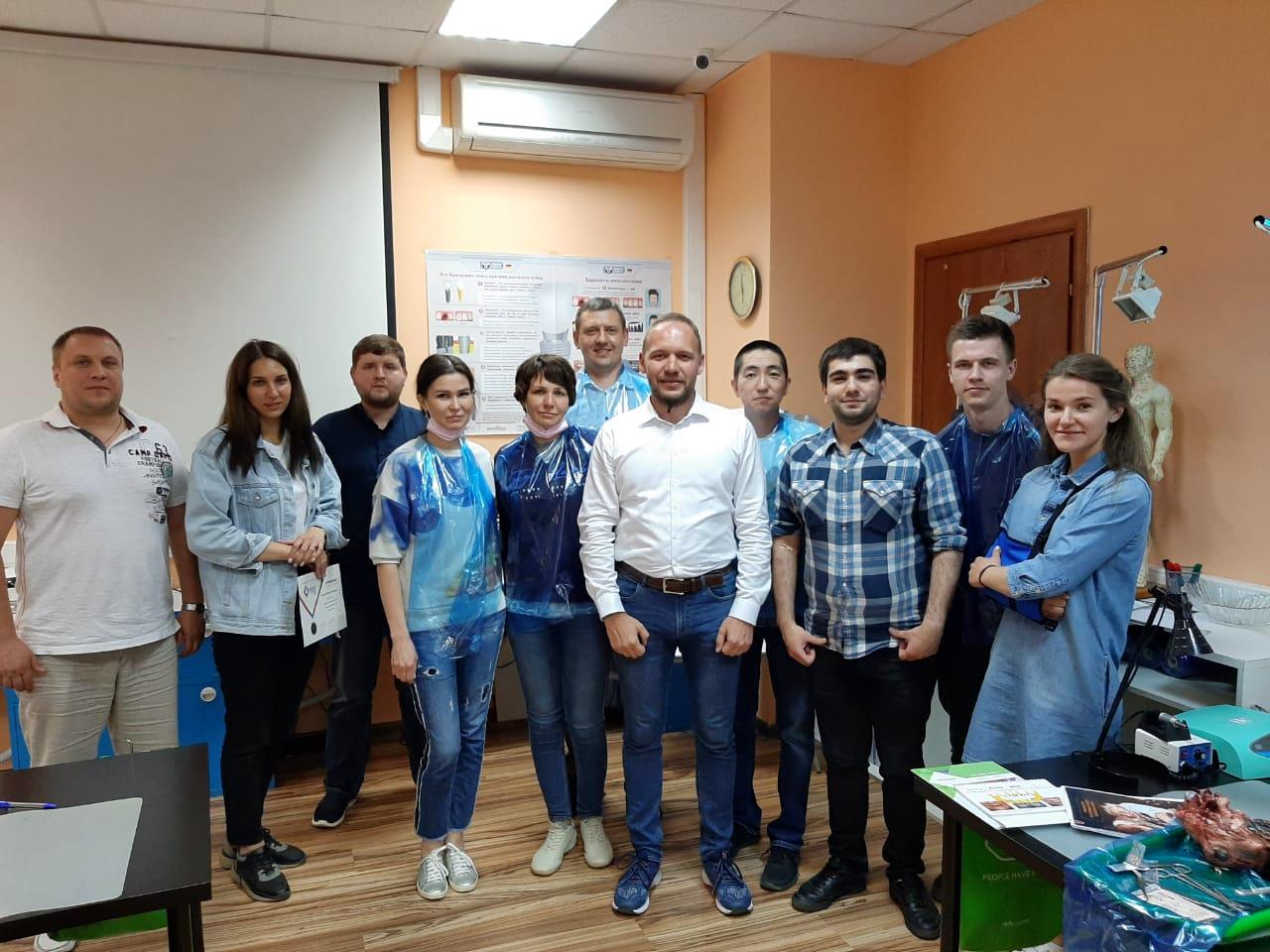 Атравматичное удаление зубов и методики наложения швов. Пост-релиз офлайн курса 23 июня.